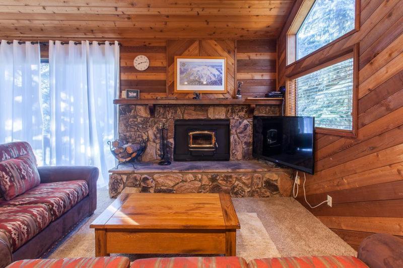 Snowflower # 62 - Townhome Mammoth Lakes Room photo