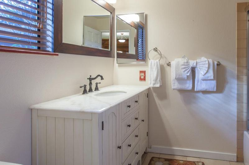 Snowflower # 62 - Townhome Mammoth Lakes Room photo