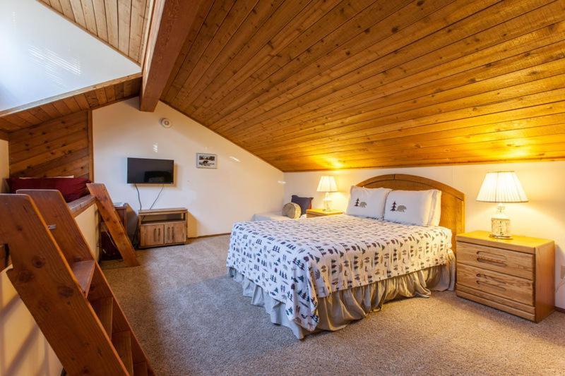 Snowflower # 62 - Townhome Mammoth Lakes Room photo