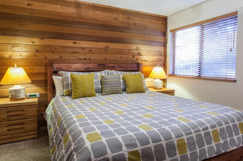 Snowflower # 62 - Townhome Mammoth Lakes Room photo